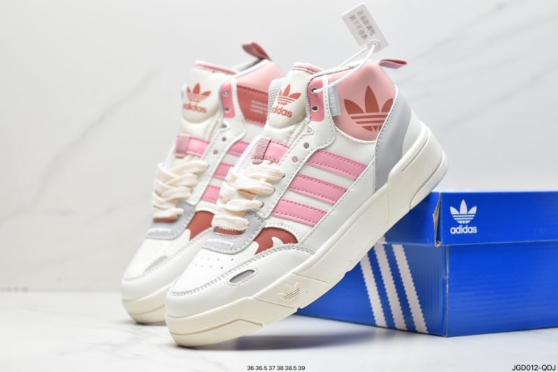 Adidas Sneakers